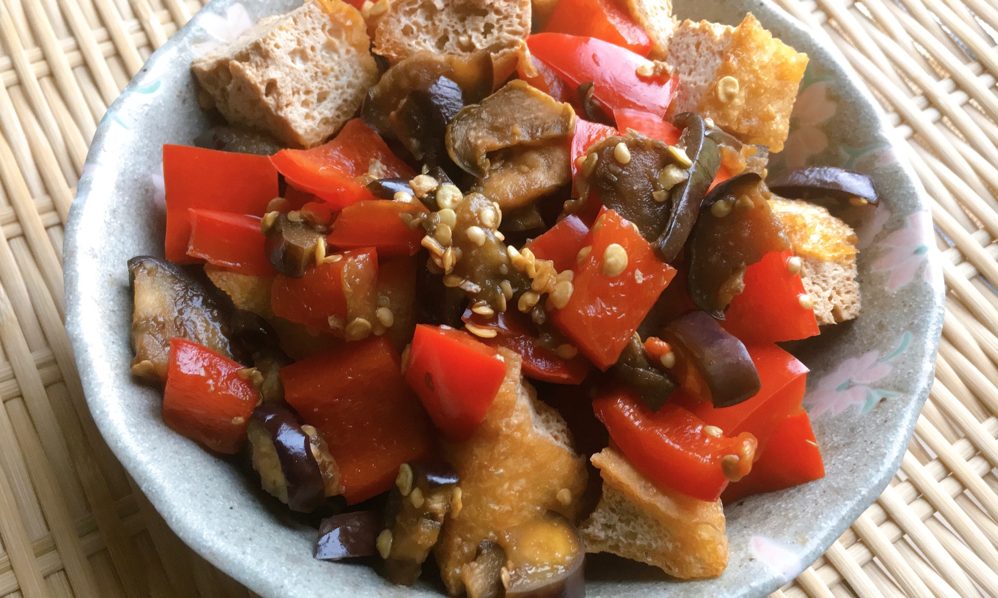 甘味料なし♪パプリカと茄子の甘酢炒め