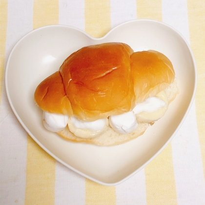 まったり！バナナとマシュマロサンド