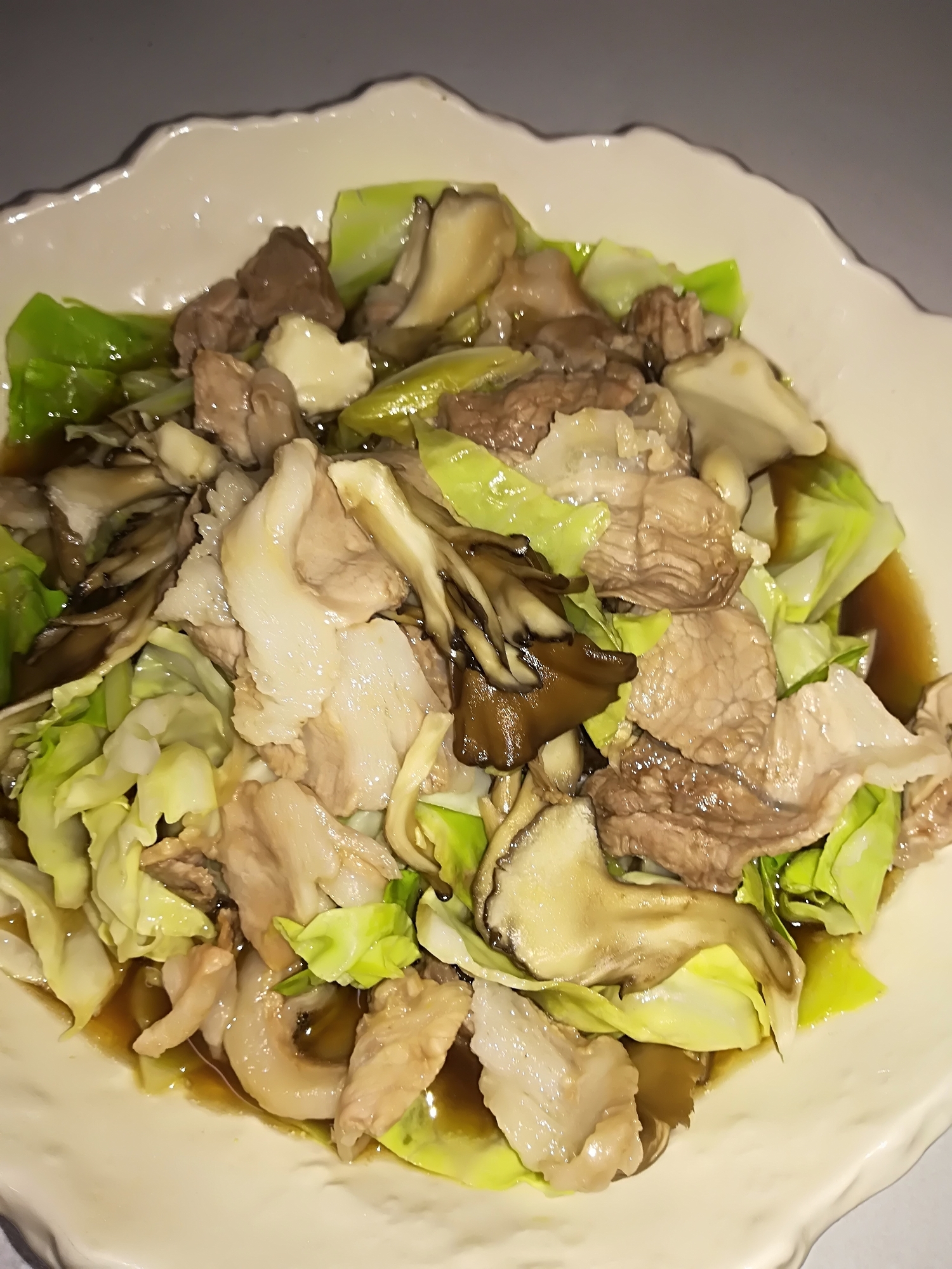 舞茸とキャベツの豚こまちゃちゃっとレンジ蒸し レシピ 作り方 By Reoちゃん 楽天レシピ 舞茸とキャベツの豚こまちゃちゃっとレンジ蒸し レシピ 作り方 By Reoちゃん 楽天レシピ