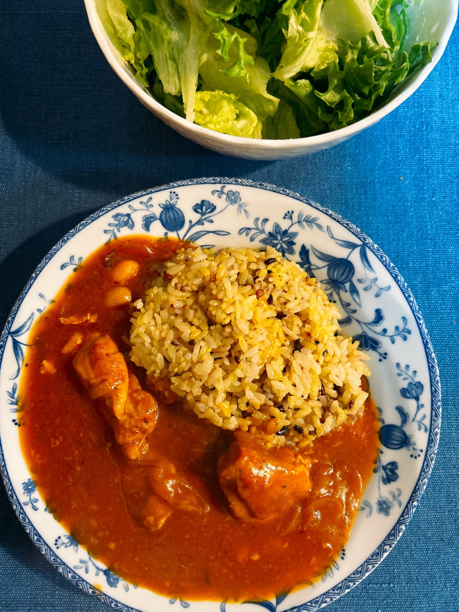 米粉とあま酒使ってバターチキンカレー