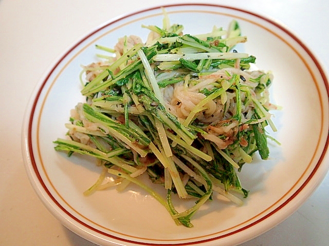 麺つゆポン酢で　水菜とカニカマの炒めもの♬