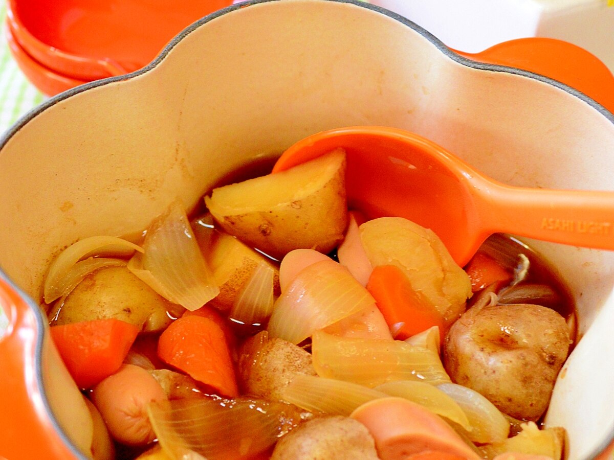 魚肉ソーセージで激安 肉じゃがならぬ 魚肉じゃが レシピ 作り方 By まめもにお 楽天レシピ 魚肉ソーセージで激安 肉じゃがならぬ 魚肉じゃが レシピ 作り方 By まめもにお 楽天レシピ