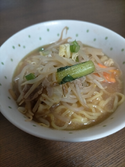 野菜たっぷり味噌ラーメン