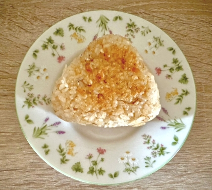 素朴♪大きな焼きおにぎり