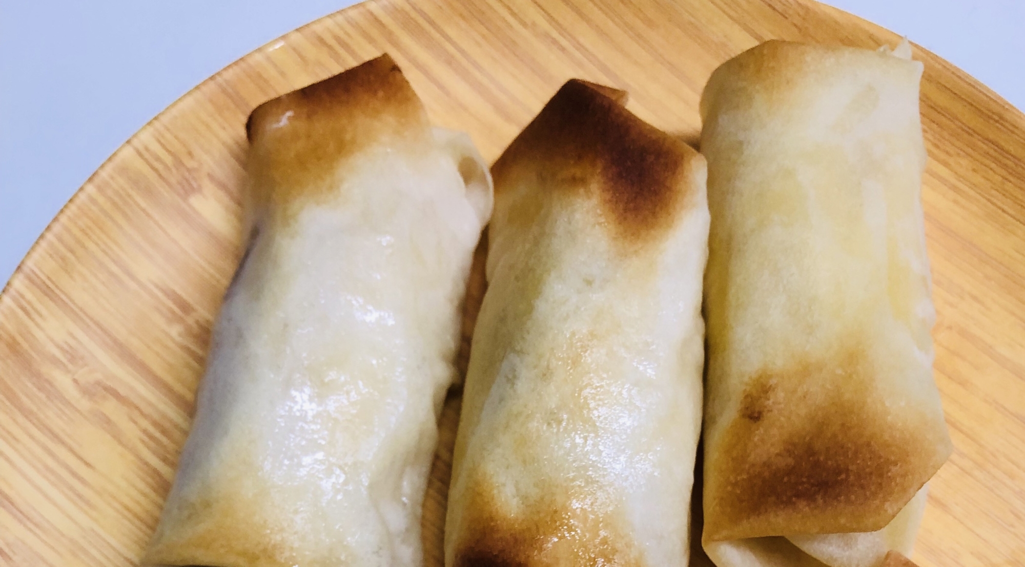 ☆バナナカスタードの焼き春巻き☆