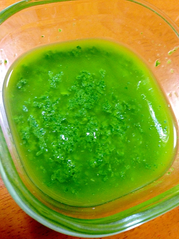 塩レモンでさわやか♪サルサヴェルデ