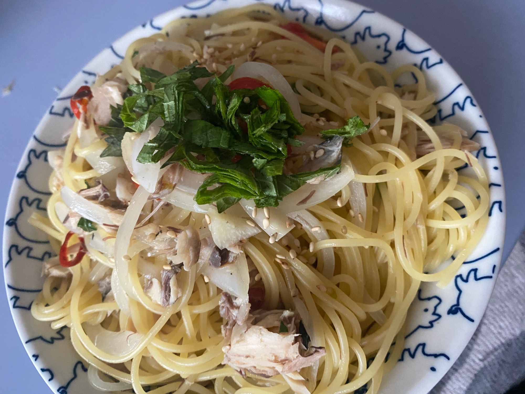 鯖の水煮で作る和風パスタ