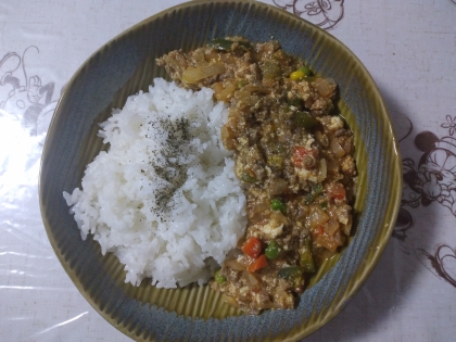 とってもヘルシー♪豆腐ドライカレー