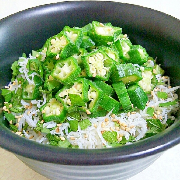 夏にオススメ しらすとオクラのさっぱり丼 レシピ 作り方 By あ ち0024 楽天レシピ 夏にオススメ しらすとオクラのさっぱり丼 レシピ 作り方 By あ ち0024 楽天レシピ