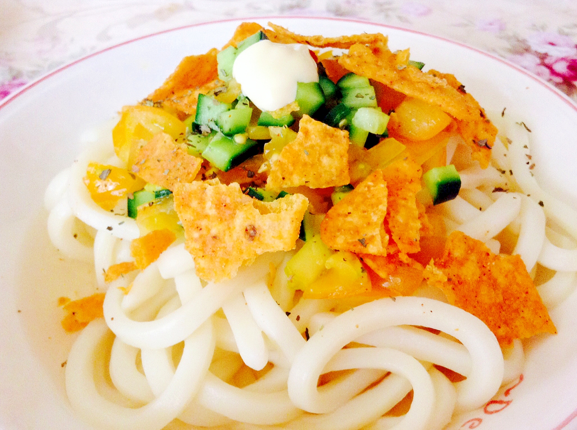 ドリトスと夏野菜のぶっかけうどん♥︎