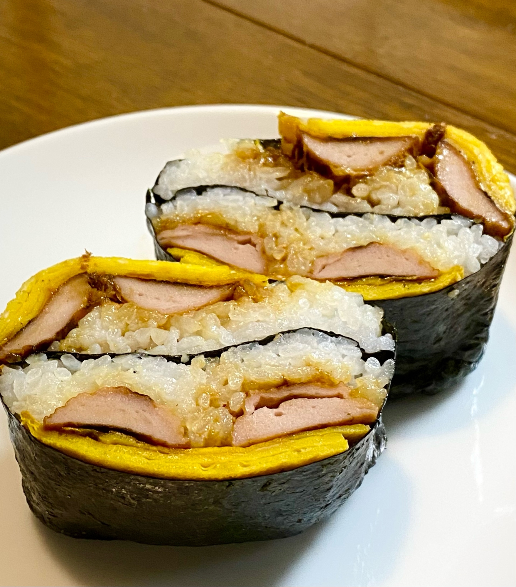 子どもに！魚肉ソーセージと卵焼きのパッタンおにぎり