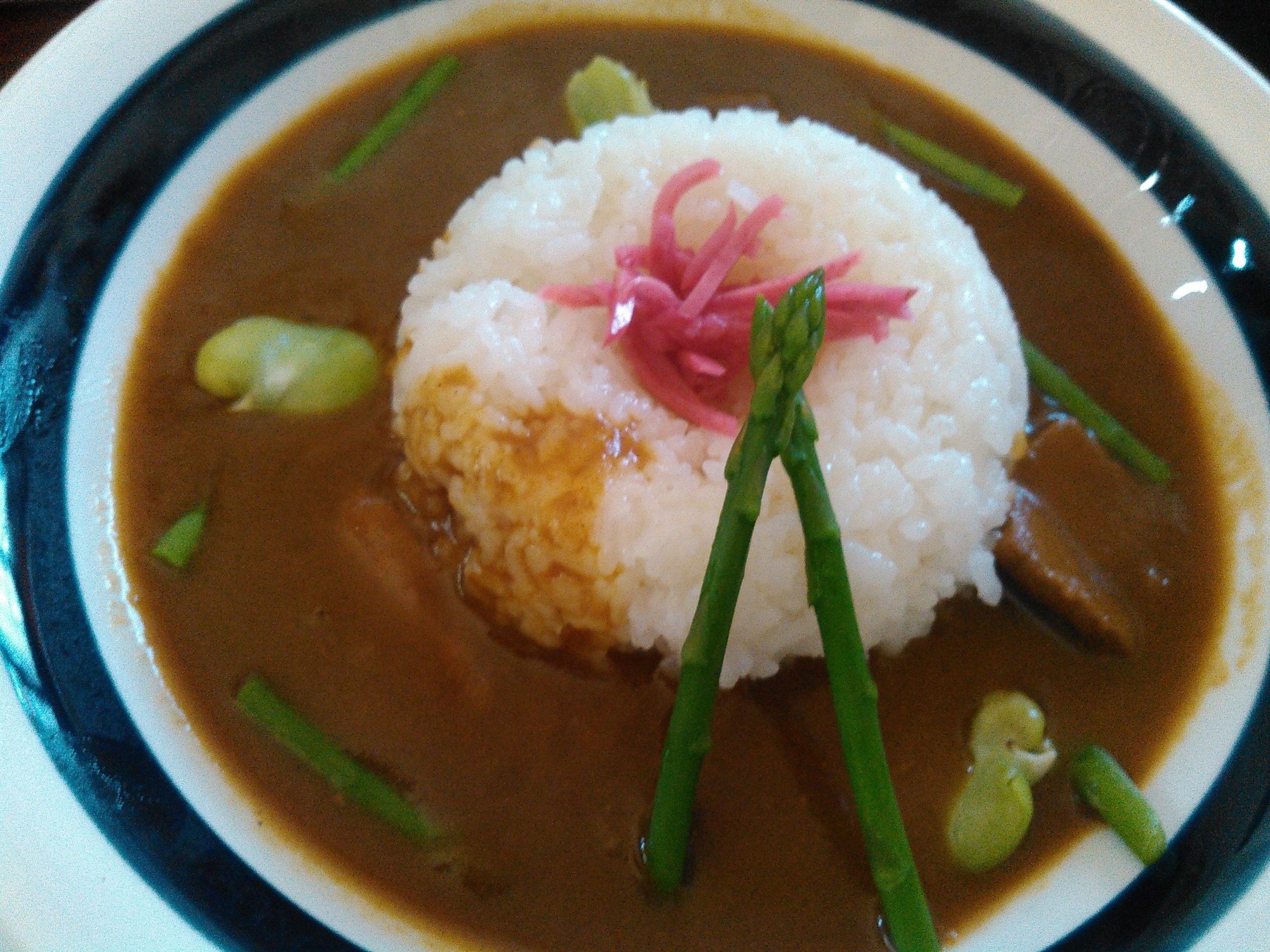 そら豆とアスパラの彩りカレー