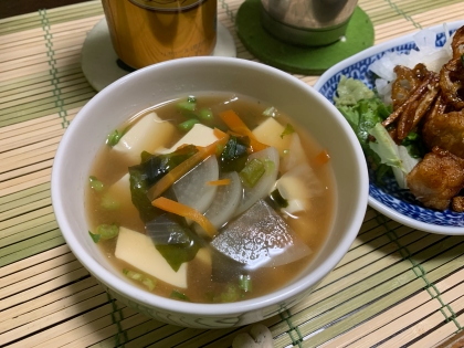 幼児食に。豆腐と野菜の味噌汁