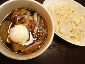 油麩となすの冷やしうどん