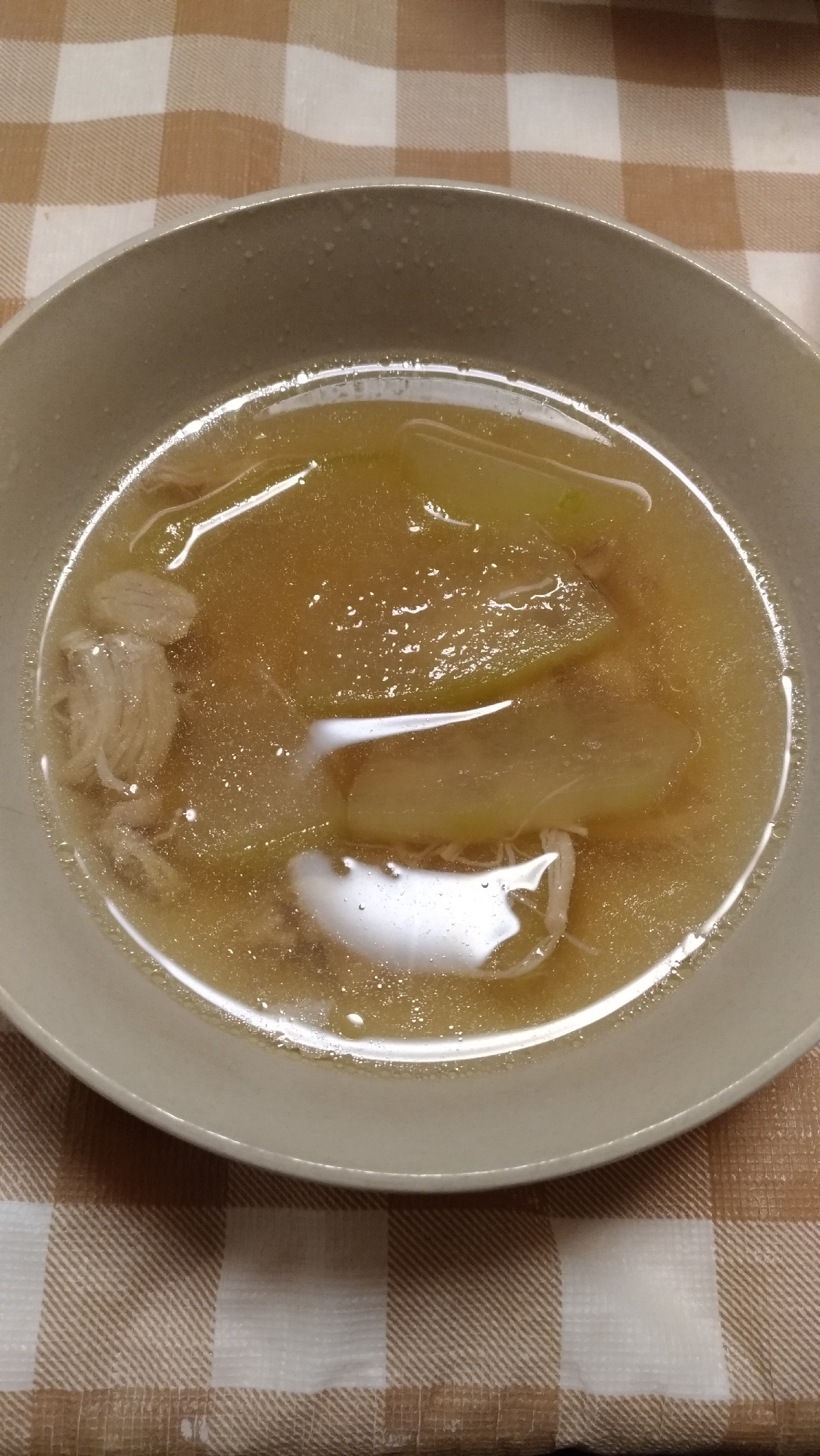 圧力鍋で！冬瓜とチキンの簡単スープ