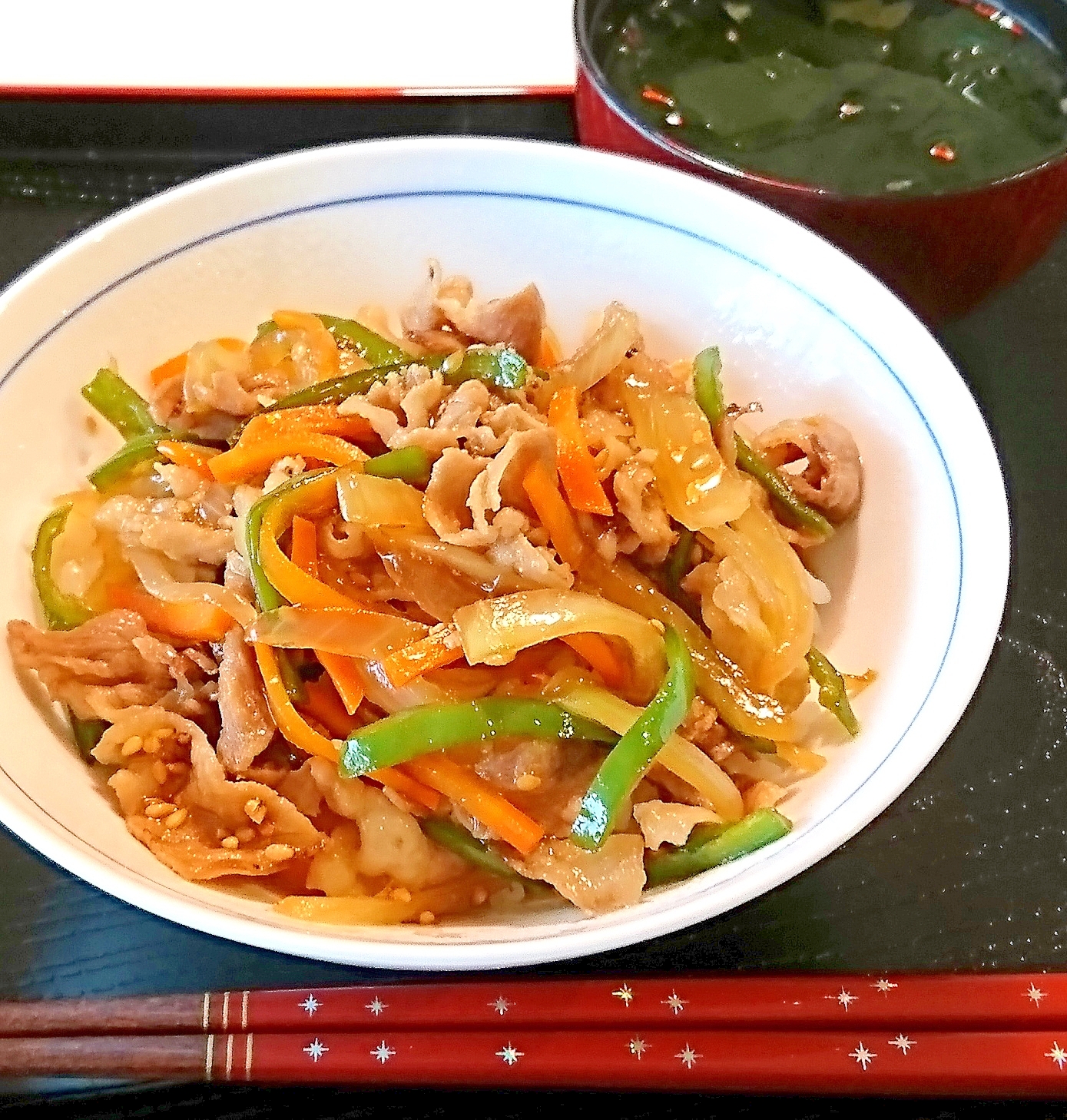 豚ピーマン人参炒め丼 レシピ 作り方 By メリッコ 楽天レシピ 豚ピーマン人参炒め丼 レシピ 作り方 By メリッコ 楽天レシピ