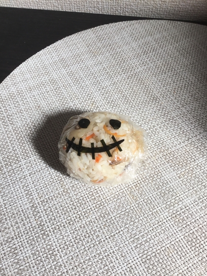 簡単キャラ弁☆ハロウィン　ジャックのデコおにぎり♪