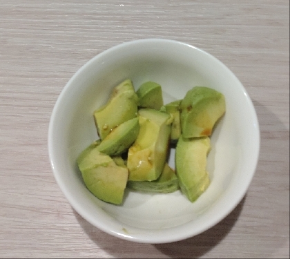 アボカドのわさびしょうゆ和え♡