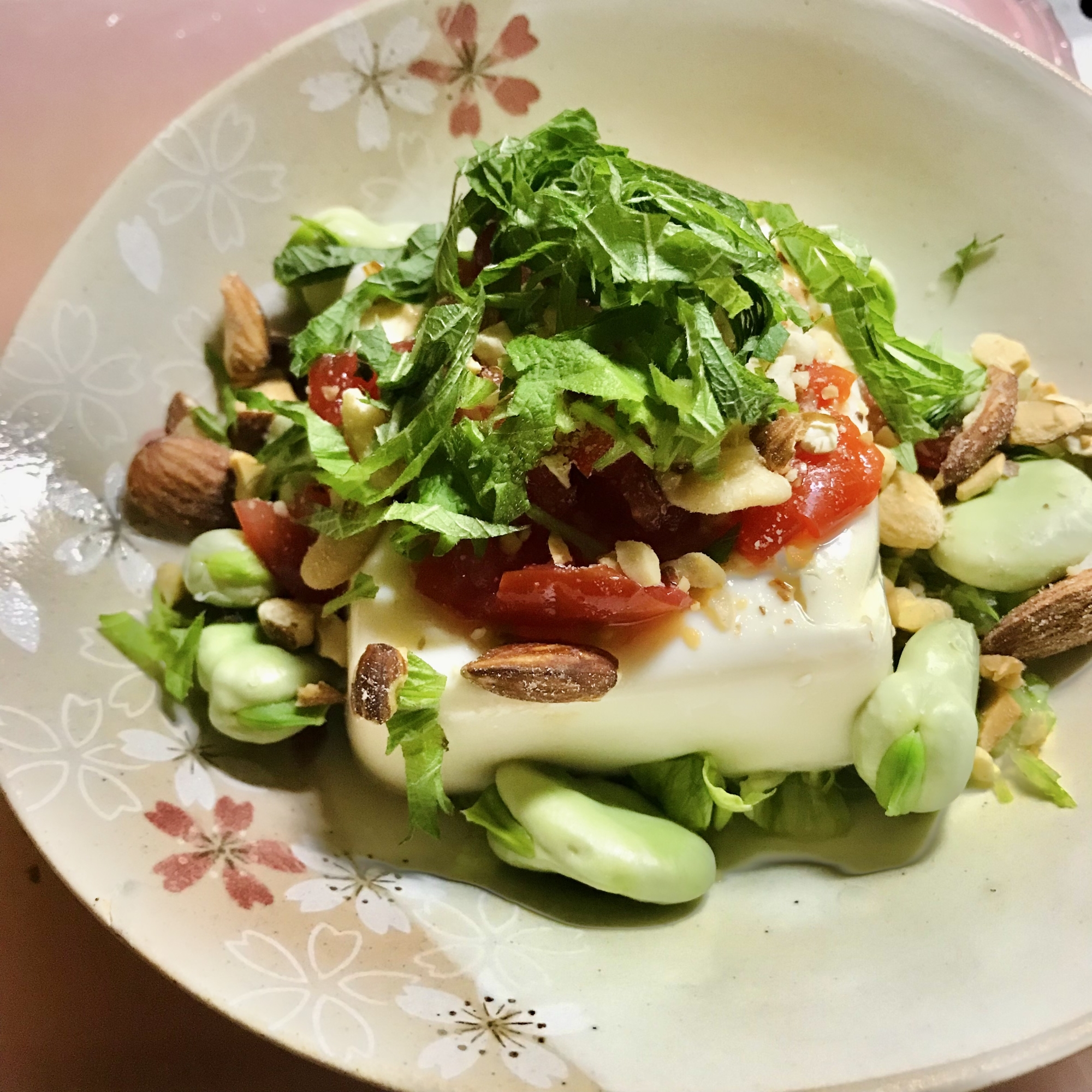 そら豆と豆腐の豆豆サラダ