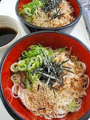 常備品で豪華に♪　簡単ぶっかけ素麺