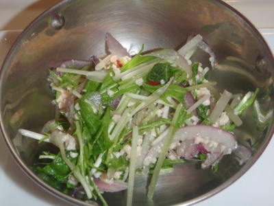 玉ねぎ、水菜サラダ