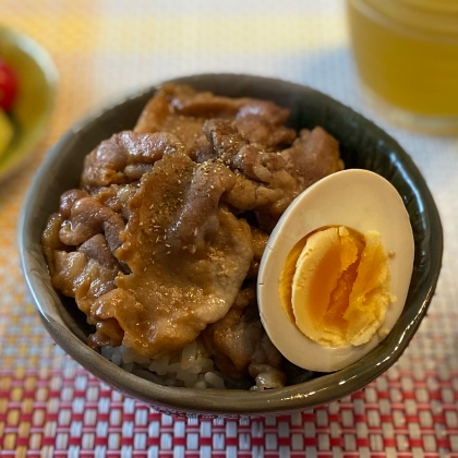 山椒ふりかけ味玉載せました♡ご飯とよく合い美味しかったです♡