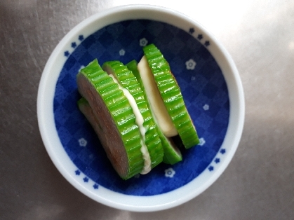 おつまみに！お弁当に！かまぼこチーズ挟み焼き