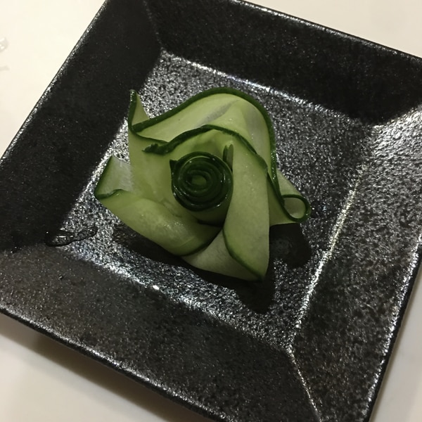 きゅうりの飾り切り 花 レシピ 作り方 By ジャック777 楽天レシピ きゅうりの飾り切り 花 レシピ 作り方 By ジャック777 楽天レシピ