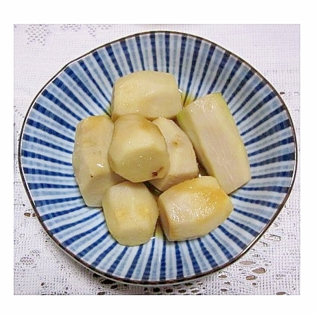 里芋の煮物（薄口しょうゆ・甜菜糖・鰹だし）