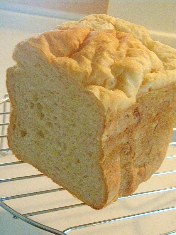 HBで★ふんわりご飯入りコーンパン