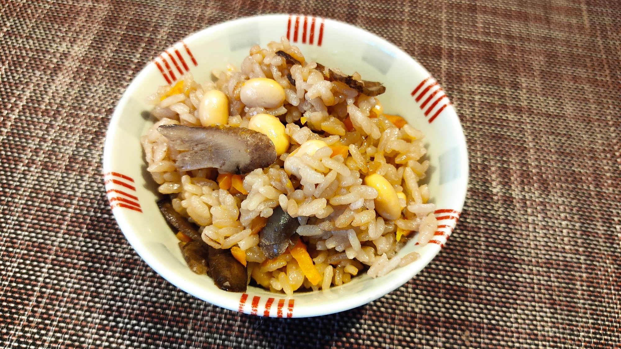 もち麦入り☆ごぼうと大豆の炊き込みご飯