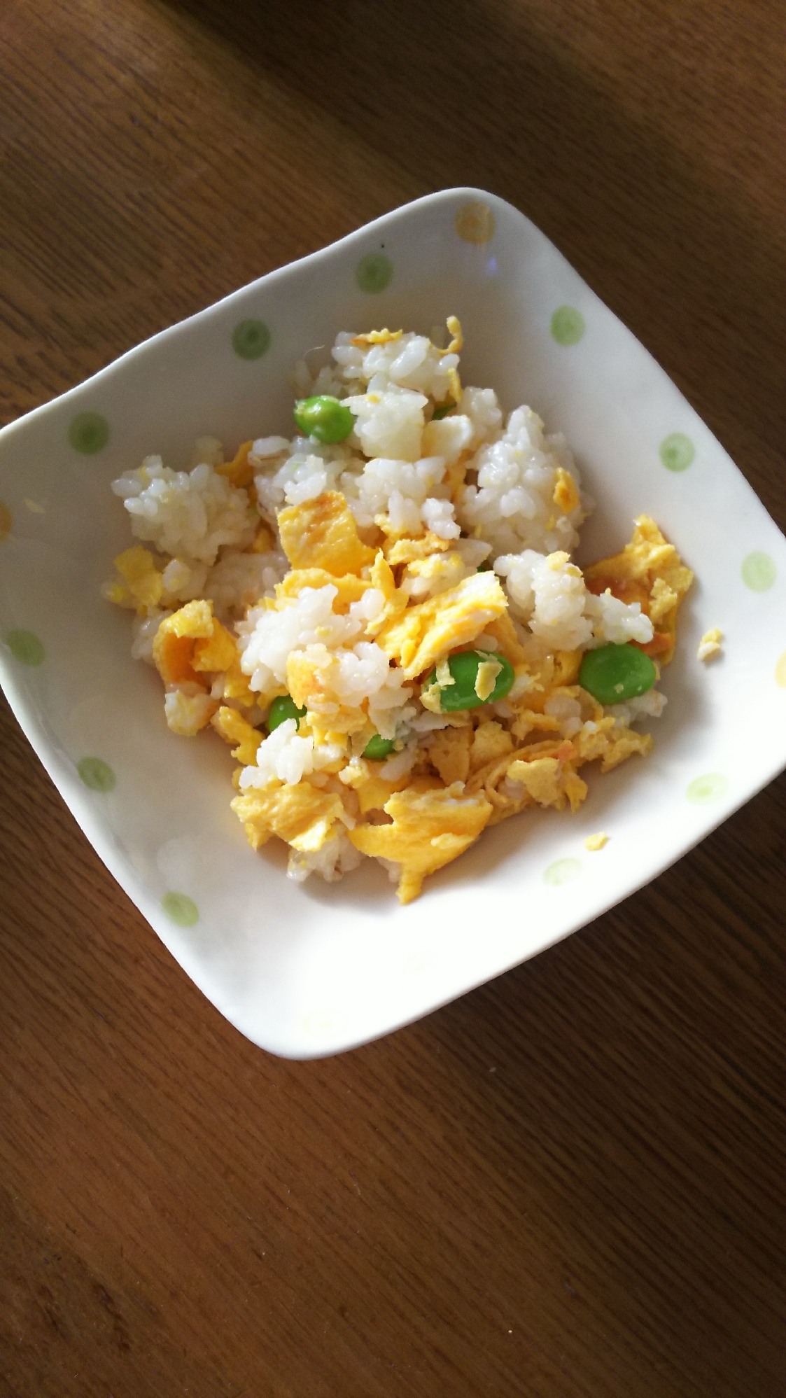 枝豆と炒り卵のご飯