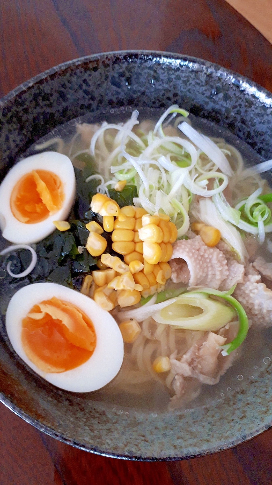 安い！美味しい！鶏皮ラーメン。