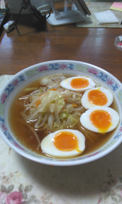 野菜たっぷり！煮込みラーメン鍋