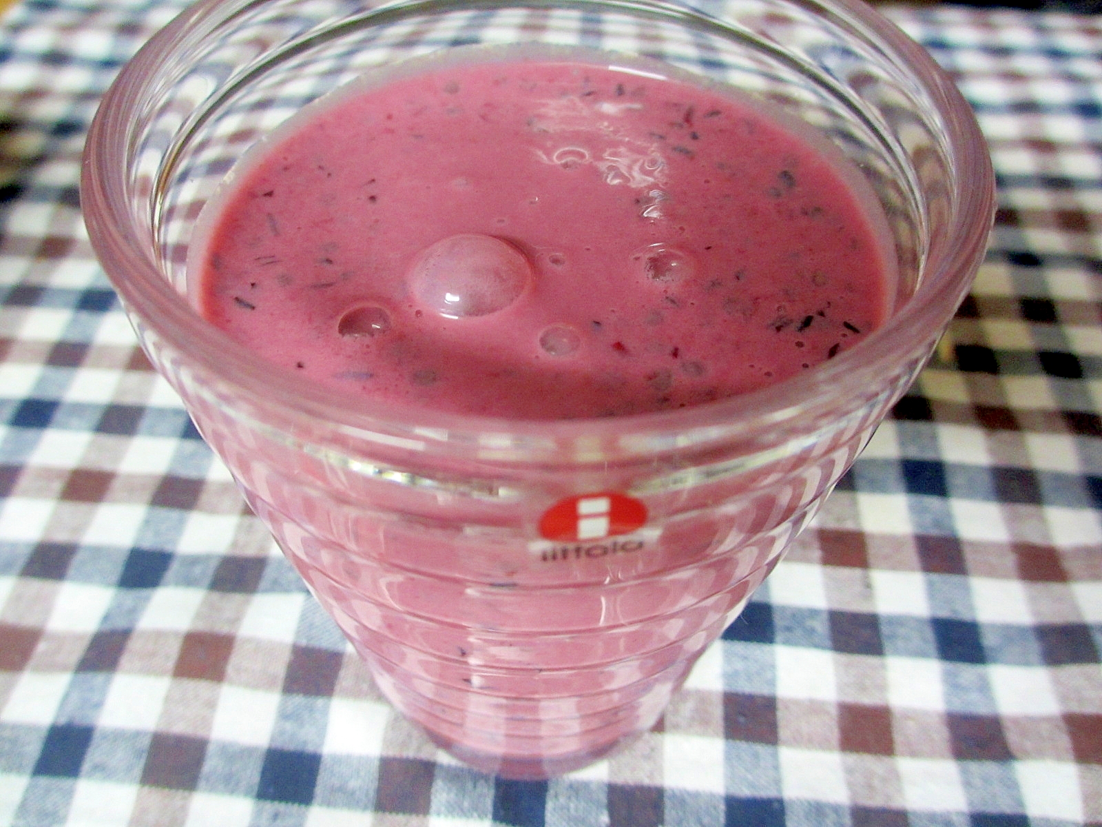 ブドウとヨーグルトのチアシードスムージー レシピ 作り方 By Mococo05 楽天レシピ ブドウとヨーグルトのチアシードスムージー レシピ 作り方 By Mococo05 楽天レシピ