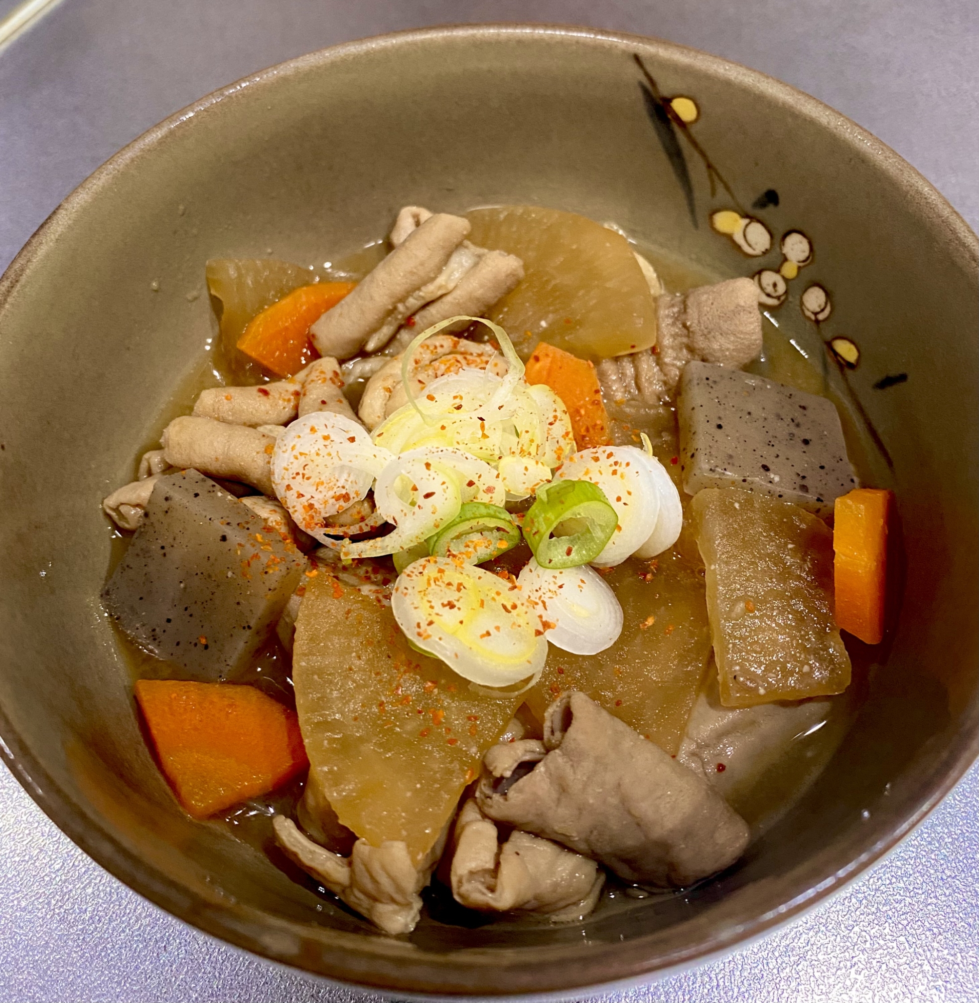 豚もつ煮込み