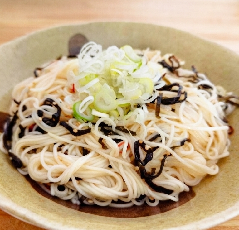サッパリと【塩昆布そうめん】