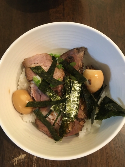 チャーシューの切れ端で簡単超うまチャーシュー丼