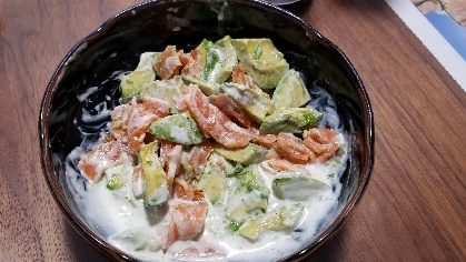 生ハムの代わりにスモークサーモンを使ってみました。美味しかったです。