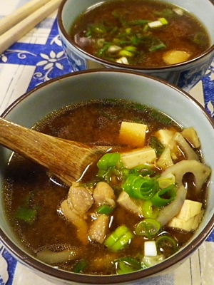 鶏モモレンコン味噌汁