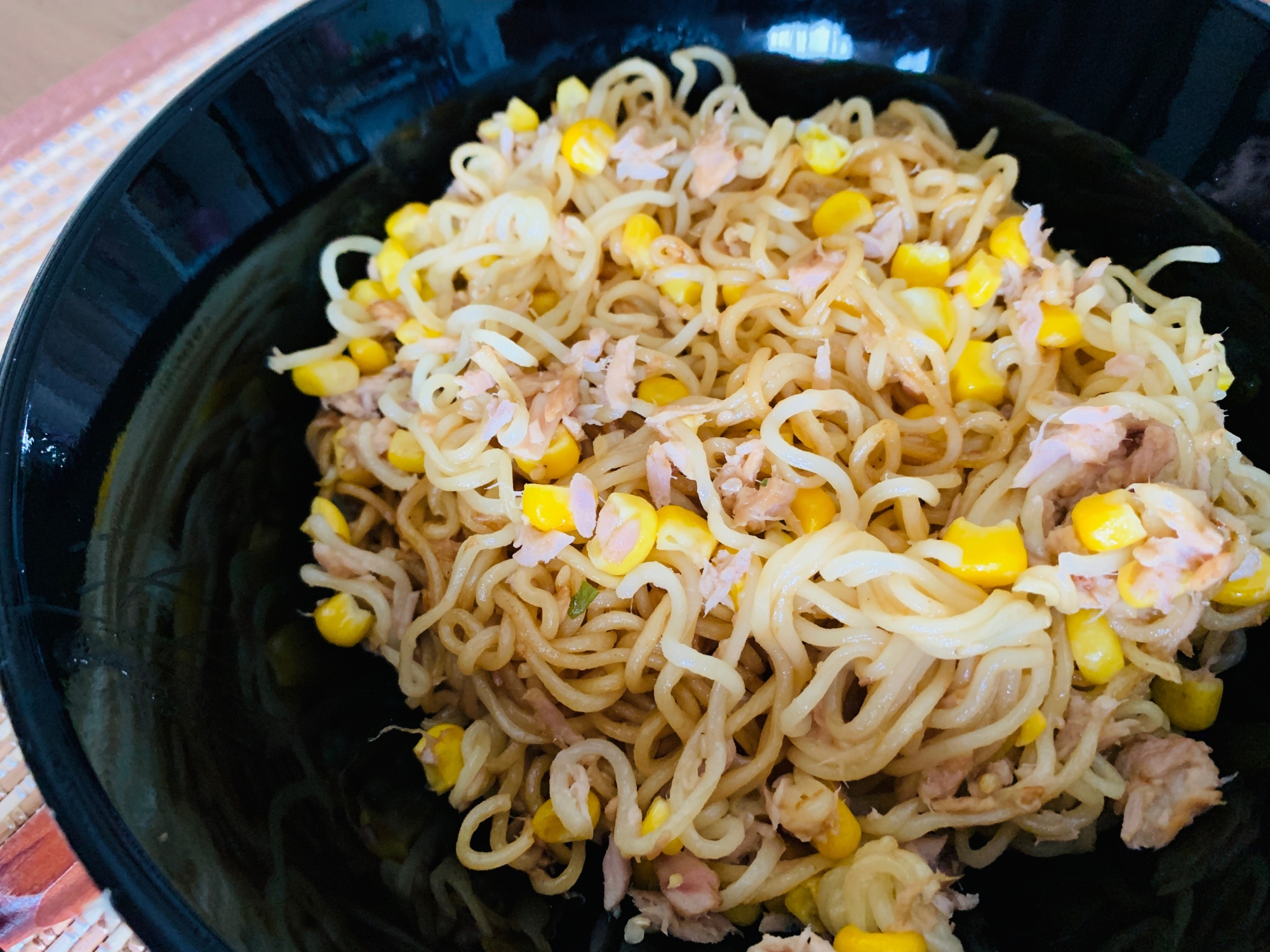 簡単♪包丁要らず。ツナコーン焼ラーメン♪