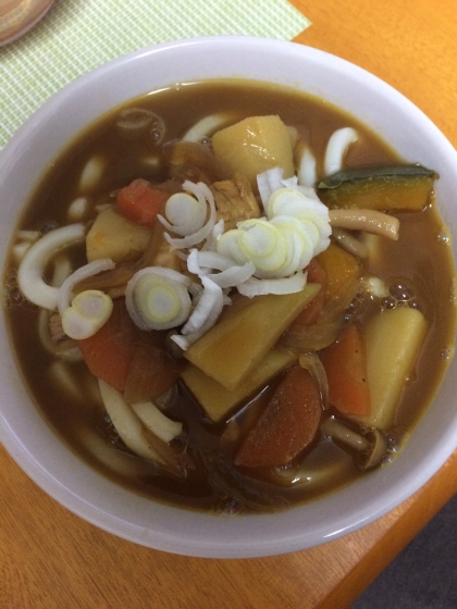 初めてカレーうどん作りました₍˄·͈༝·͈˄₎ฅ˒˒
子供も夫も美味しいと絶賛でした
(*≧艸≦)