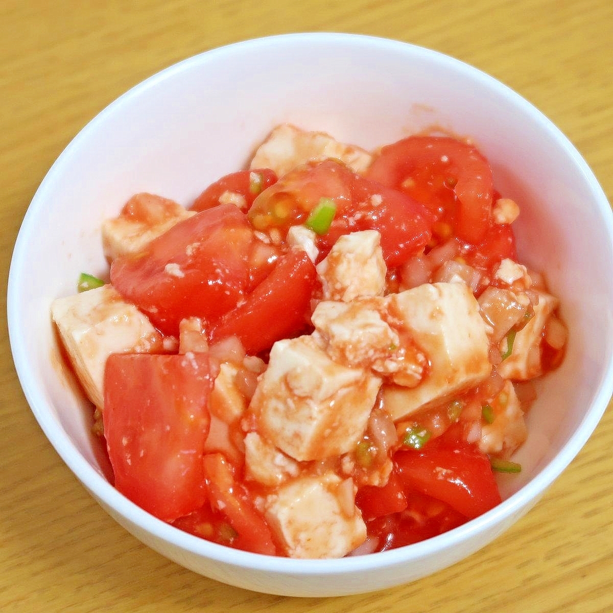 豆腐とトマトのフレッシュサルサ風サラダ
