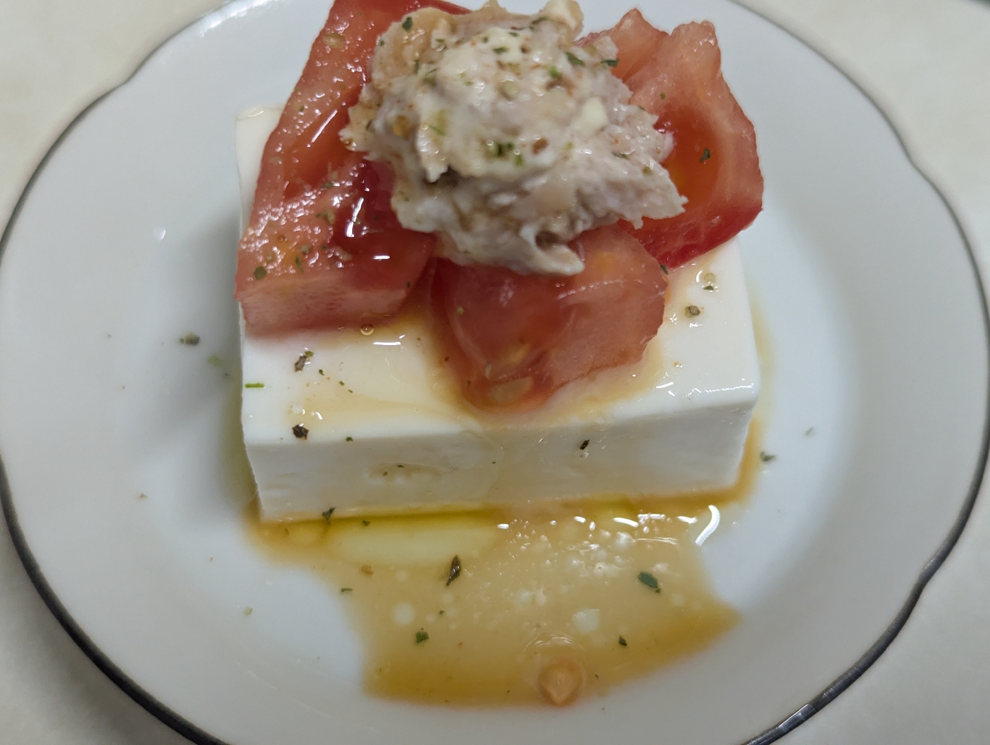 とまとツナマヨ冷奴