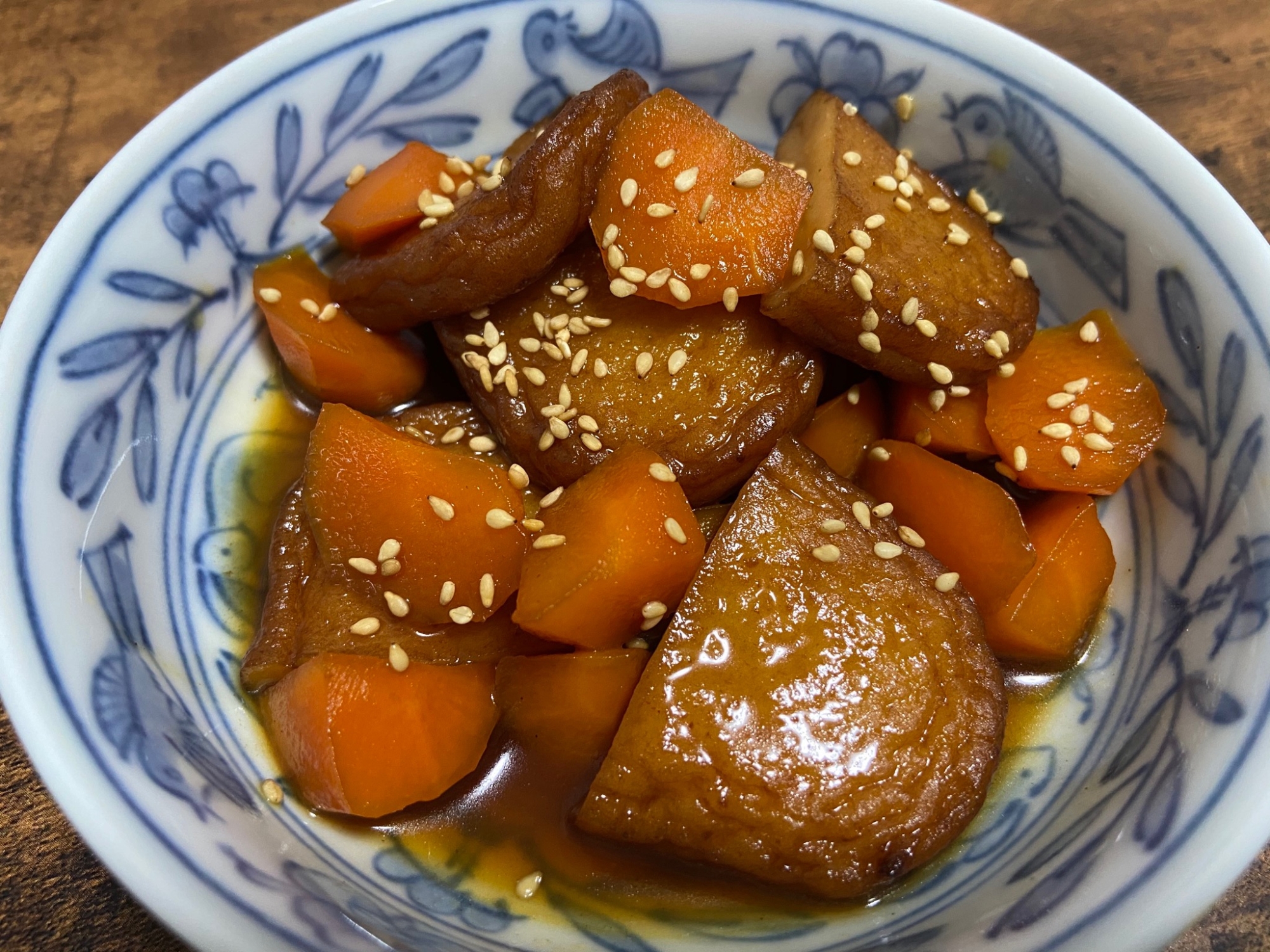 さつま揚げと人参の煮物