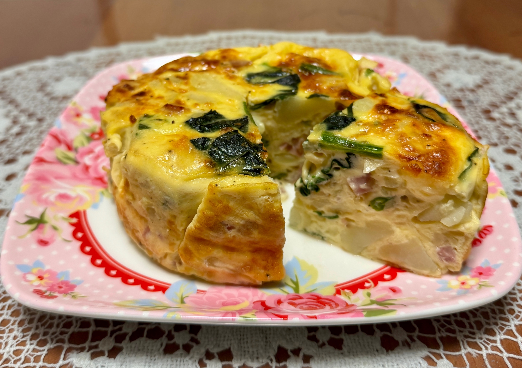 ストウブで!じゃがいもとほうれん草と…の☆キッシュ