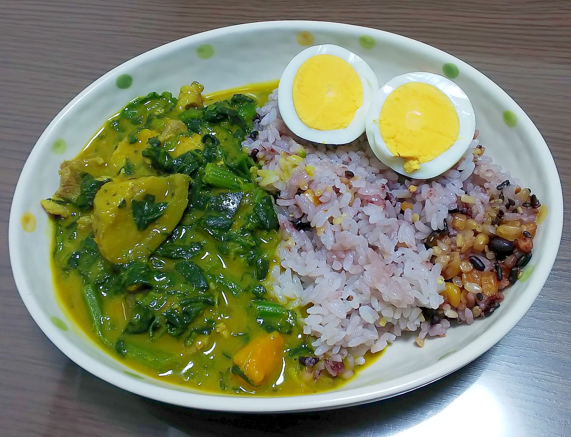 味創作！カボチャとほうれん草のカレー