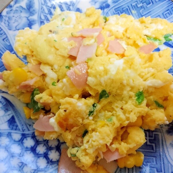 ハムとチーズ入りスクランブルエッグ レシピ 作り方 By マリン 楽天レシピ ハムとチーズ入りスクランブルエッグ レシピ 作り方 By マリン 楽天レシピ