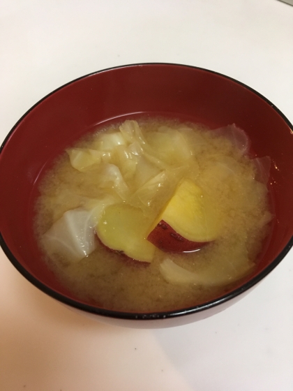 白菜の代わりにキャベツを入れてみました！
簡単に作れました