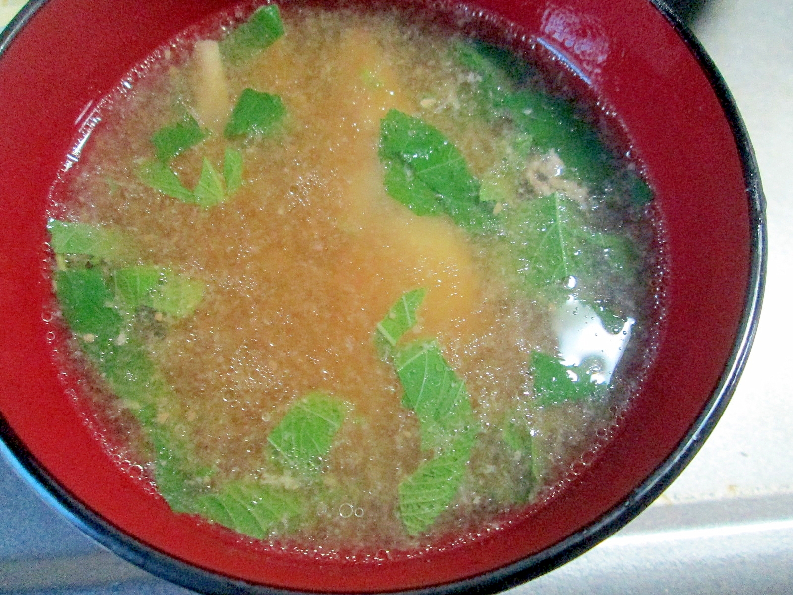 鶏ガラのモロヘイヤ味噌スープ